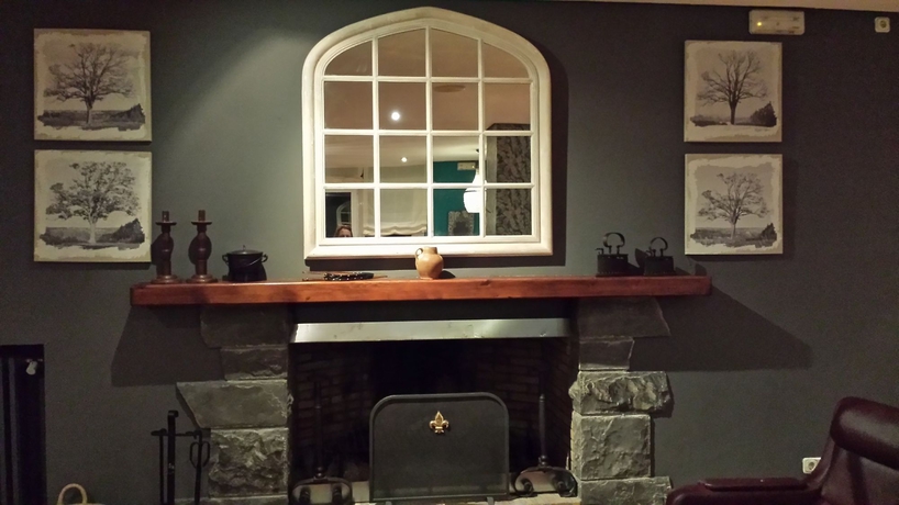 Imagen de los interiores del Hotel La Pardina. Foto 9