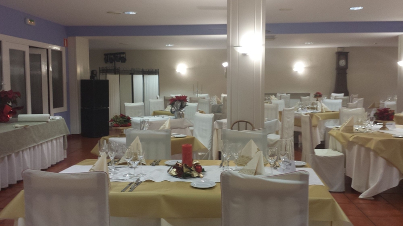 Imagen de los interiores del Hotel La Pardina. Foto 10