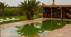Imagen de la piscina del Hotel La Parenthese De Marrakech. Foto 10