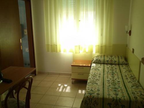 Imagen de la habitación del Hotel La Parigina, Lignano Sabbiadoro. Foto 5