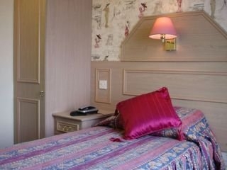 Imagen de la habitación del Hotel La Parisienne Hotel. Foto 5