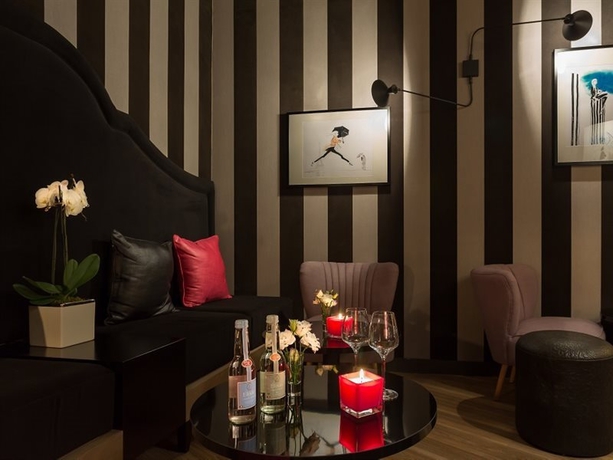 Imagen general del Hotel La Parizienne By Elegancia. Foto 7