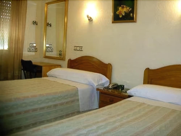 Imagen de la habitación del Hotel La Parra, Archena. Foto 8