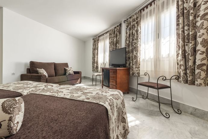 Imagen de la habitación del Hotel La Parrita. Foto 10