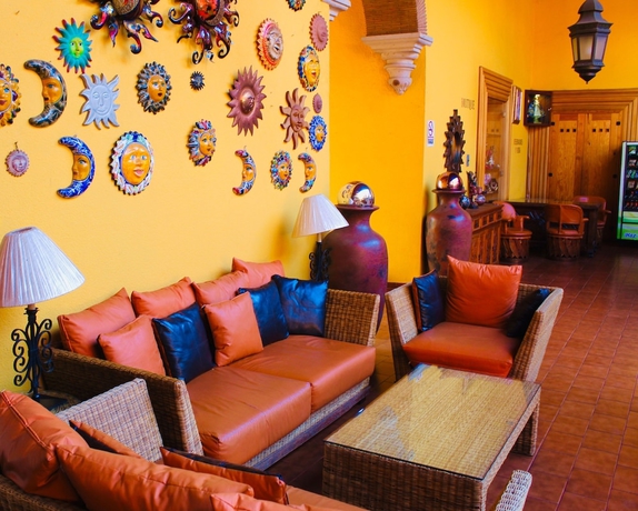 Imagen de los interiores del Hotel La Parroquia. Foto 19