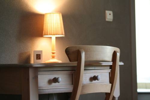 Imagen de la habitación del Hotel La Passerelle. Foto 6