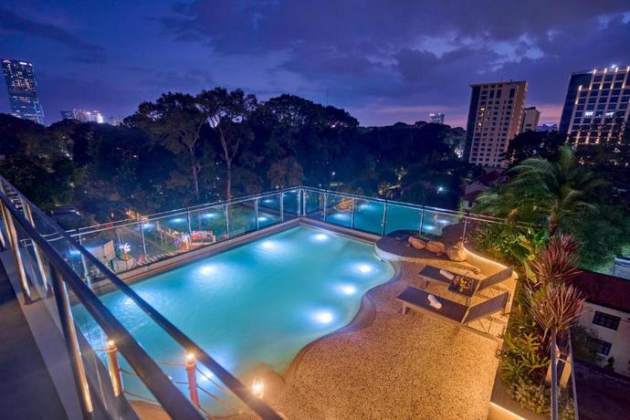 Imagen de la piscina del Hotel La Passion Saigon. Foto 13