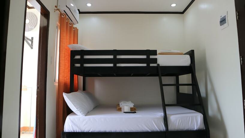 Imagen de la habitación del Hotel La Patricia de Baler. Foto 16