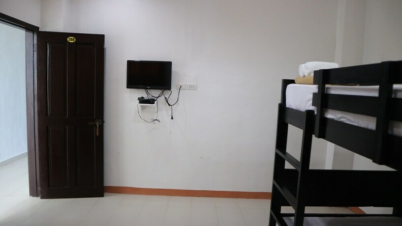 Imagen de la habitación del Hotel La Patricia de Baler. Foto 23