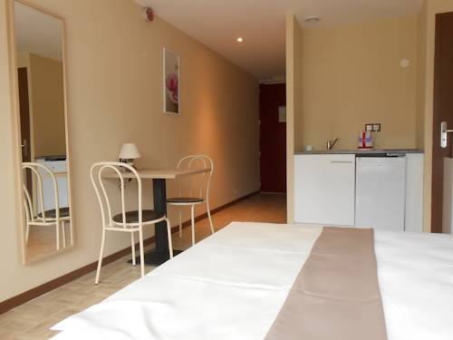 Imagen de la habitación del Hotel La Pause. Foto 2