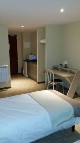 Imagen de la habitación del Hotel La Pause. Foto 6