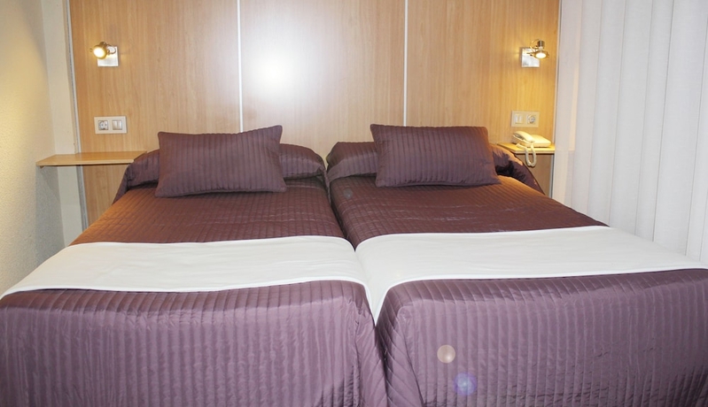 Imagen de la habitación del Hotel La Paz, Úbeda. Foto 14