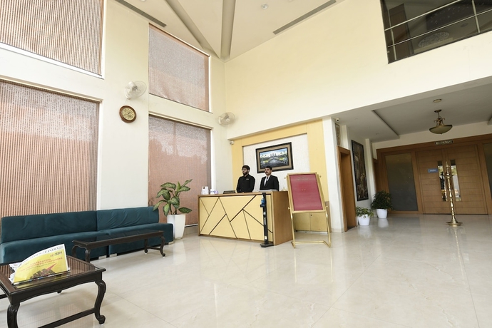 Imagen de los interiores del Hotel La Pearl. Foto 15