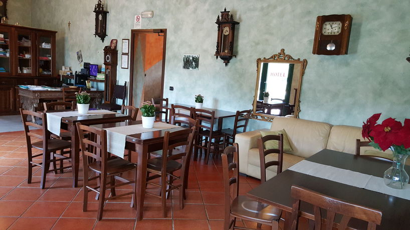 Imagen del bar/restaurante del Hotel La Pendola. Foto 2