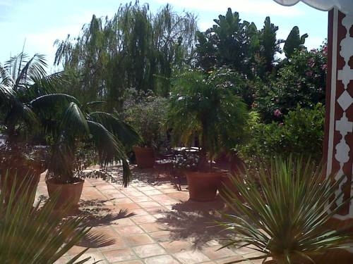 Imagen general del Hotel La Pe&ntilde;a, Tarifa. Foto 3