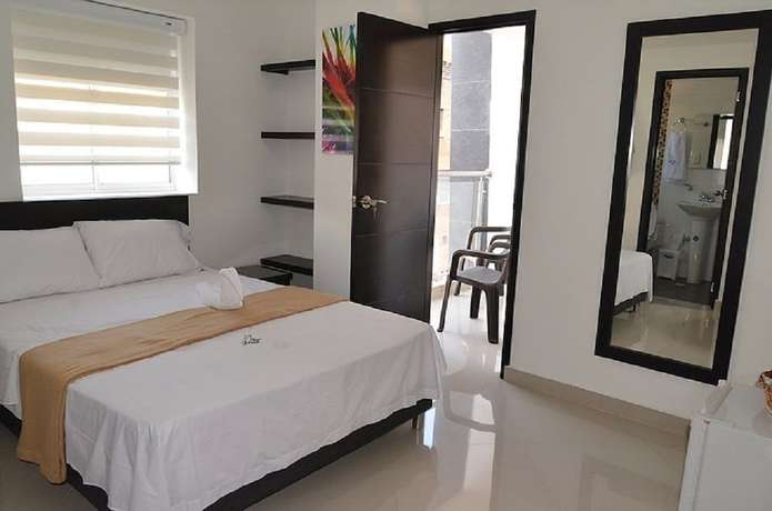 Imagen de la habitación del Hotel La Pera. Foto 13