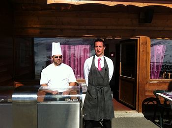 Imagen de los exteriores del Hotel La Perelle. Foto 10