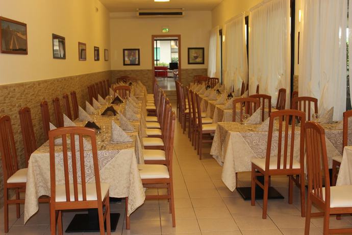 Imagen del bar/restaurante del Hotel La Pergola, Bellaria-Igea Marina. Foto 4