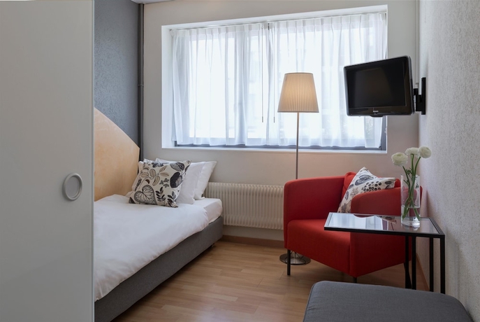 Imagen de la habitación del Hotel La Pergola, Berna. Foto 14