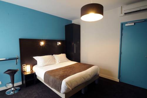 Imagen de la habitación del Hotel La Pergola D'arcachon. Foto 3