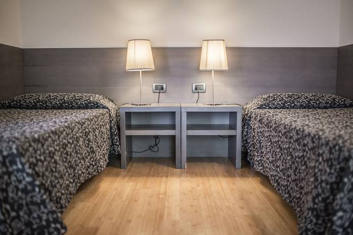 Imagen de la habitación del Hotel La Pergola, Lignano Sabbiadoro. Foto 11