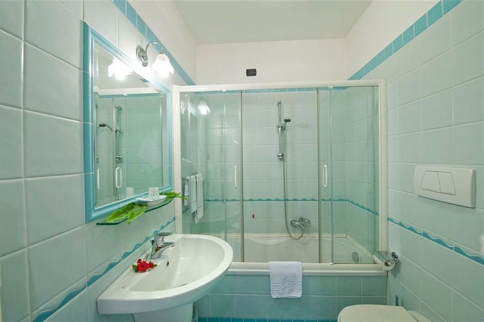 Imagen de la habitación del Hotel La Pergola, Lone. Foto 5