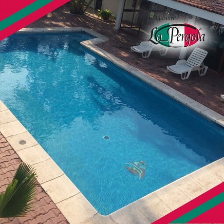 Imagen de la piscina del Hotel La Pergola Manzanillo. Foto 19