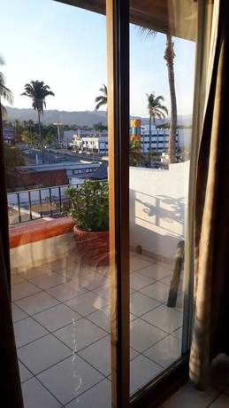 Imagen de la habitación del Hotel La Pergola Manzanillo. Foto 9