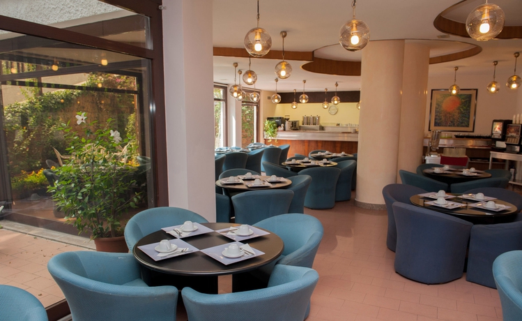 Imagen del bar/restaurante del Hotel La Pergola, Monte Sacro. Foto 1