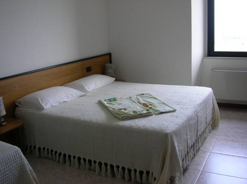 Imagen de la habitación del Hotel La Pergola, Monte Tapino. Foto 11