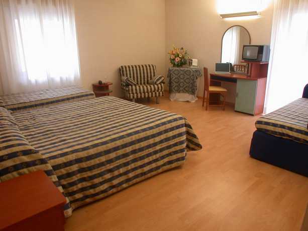 Imagen de la habitación del Hotel La Pergola, Rionero in Vulture. Foto 15