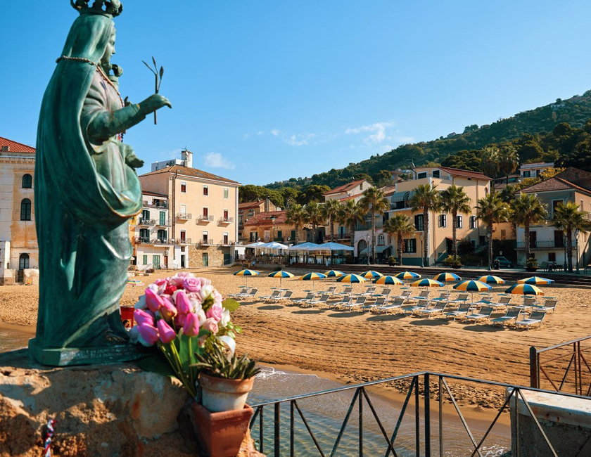 Imagen general del Hotel La Pergola, Santa Maria di Castellabate. Foto 12