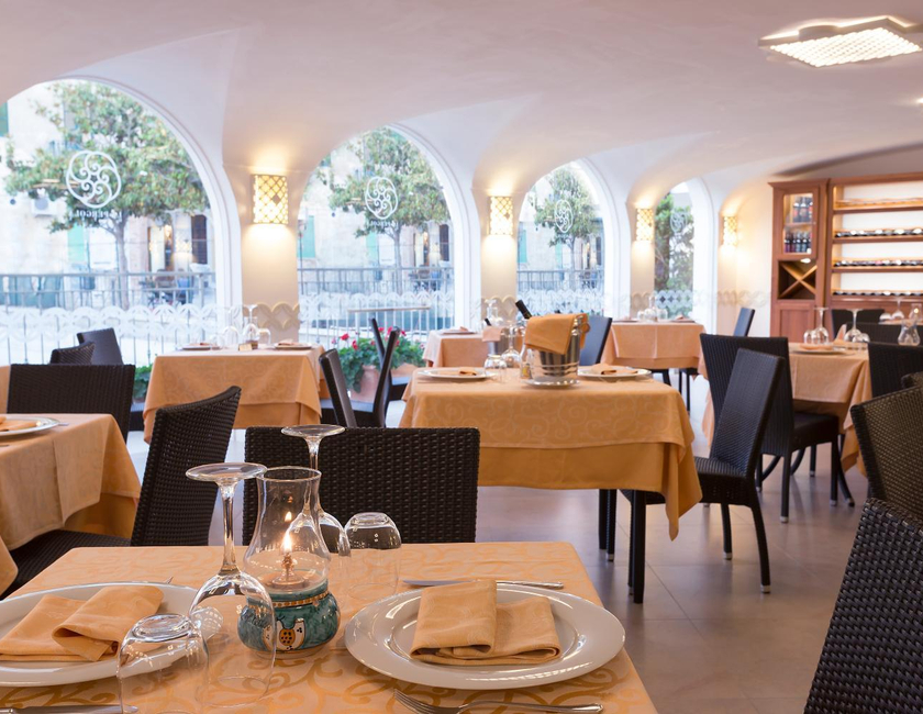 Imagen general del Hotel La Pergola, Santa Maria di Castellabate. Foto 18