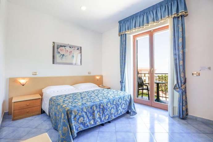 Imagen de la habitación del Hotel La Pergoletta. Foto 5