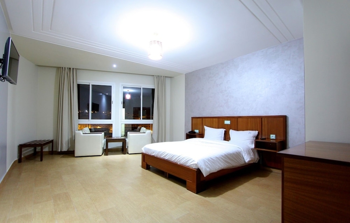 Imagen de la habitación del Hotel La Perla, Al Hoceima. Foto 15