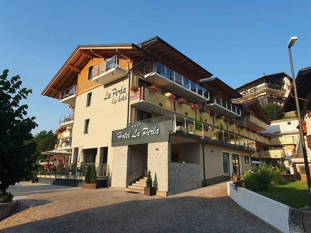 Imagen general del Hotel La Perla, Andalo. Foto 10