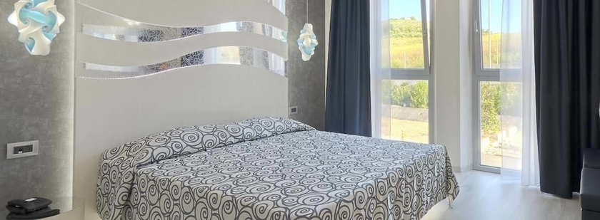 Imagen de la habitación del Hotel La Perla, Camerano. Foto 5