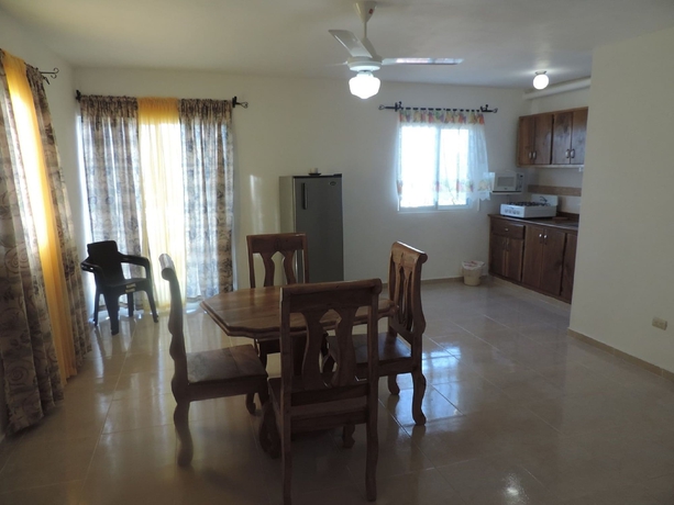 Imagen de la habitación del Hotel La Perla De Barahona. Foto 11