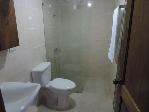 Imagen de la habitación del Hotel La Perla De Barahona. Foto 12