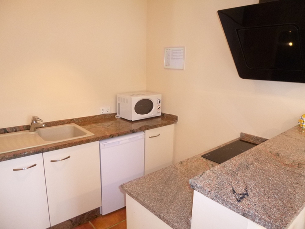 Imagen de la habitación del Hotel La Perla De Torrenueva. Foto 8