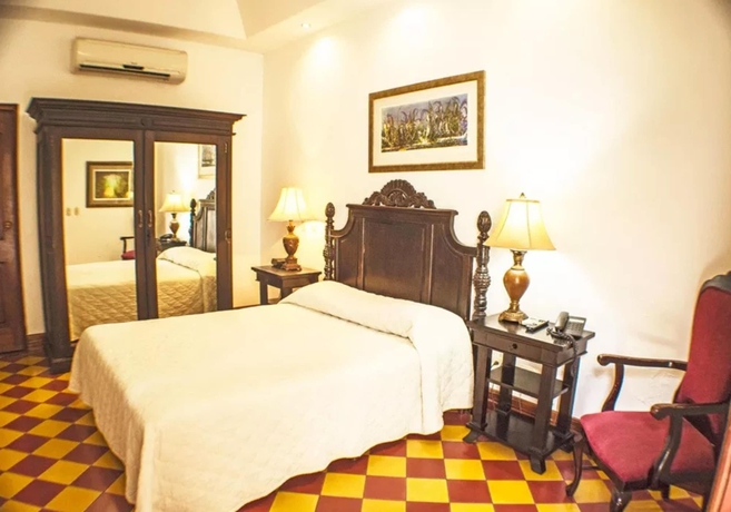 Imagen de la habitación del Hotel La Perla, LEON. Foto 5