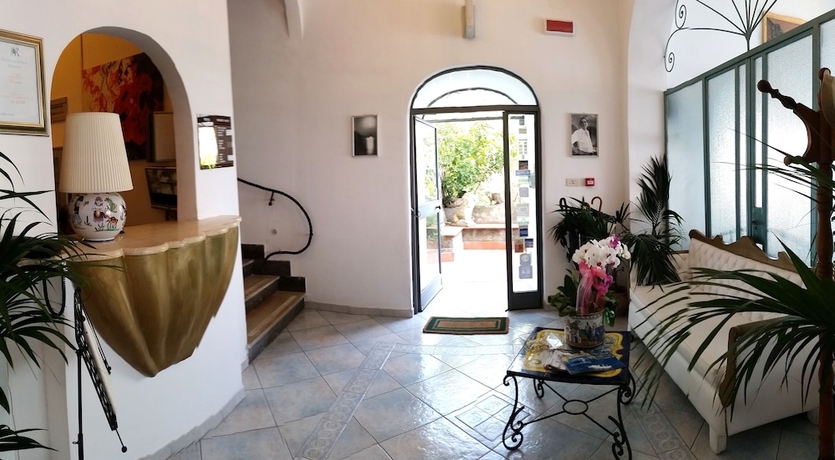 Imagen de los interiores del Hotel La Perla, Praiano. Foto 19