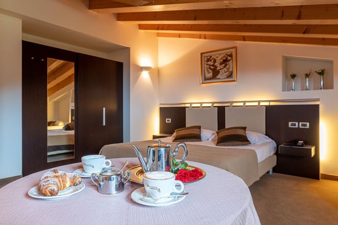 Imagen de la habitación del Hotel La Perla, Ravascletto. Foto 15