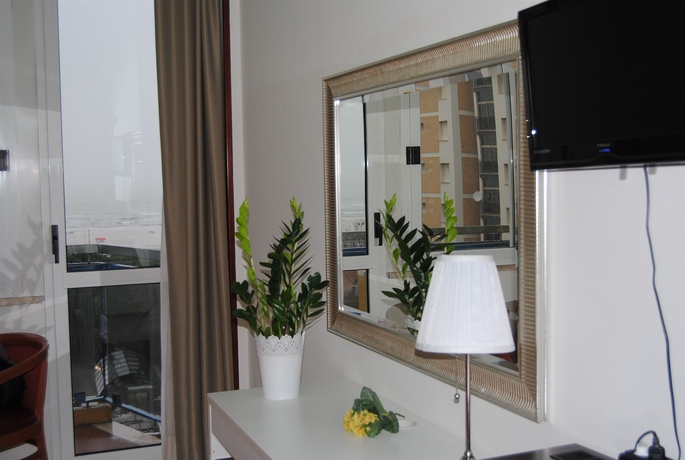 Imagen de la habitación del Hotel La Perla, Rimini. Foto 4