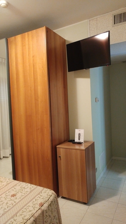 Imagen de la habitación del Hotel La Perla, Roseto Degli Abruzzi. Foto 5