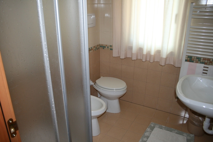 Imagen de la habitación del Hotel La Perla, Roseto Degli Abruzzi. Foto 15