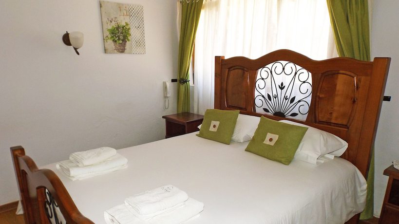 Imagen de la habitación del Hotel La Perla, Santa Cruz. Foto 2