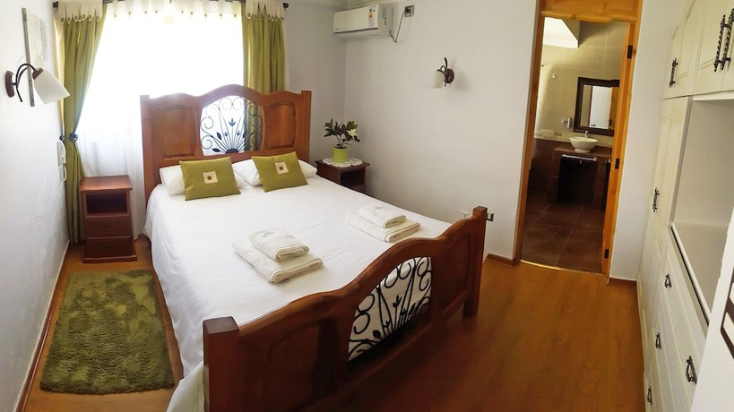 Imagen de la habitación del Hotel La Perla, Santa Cruz. Foto 7