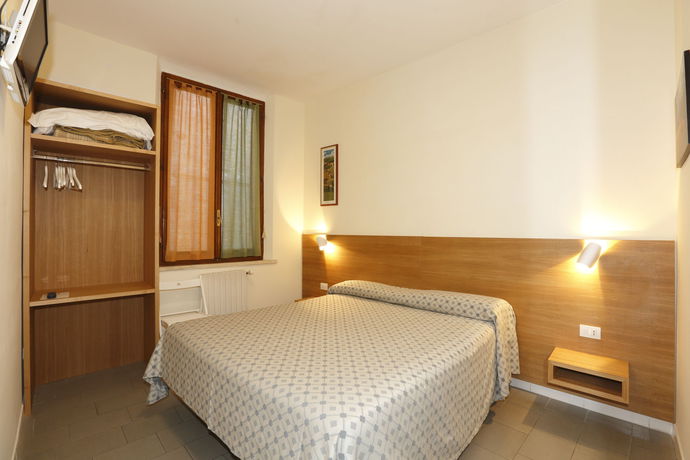 Imagen de la habitación del Hotel La Perla, Siena. Foto 14