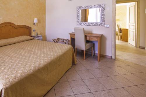 Imagen de la habitación del Hotel La Perla, Tortoli. Foto 3